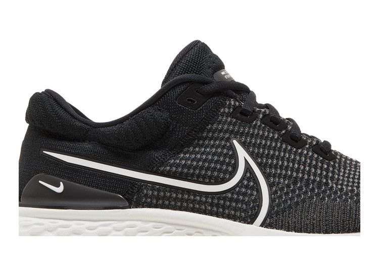 Nike ZoomX Invincible Run Flyknit 2 Черный Белый