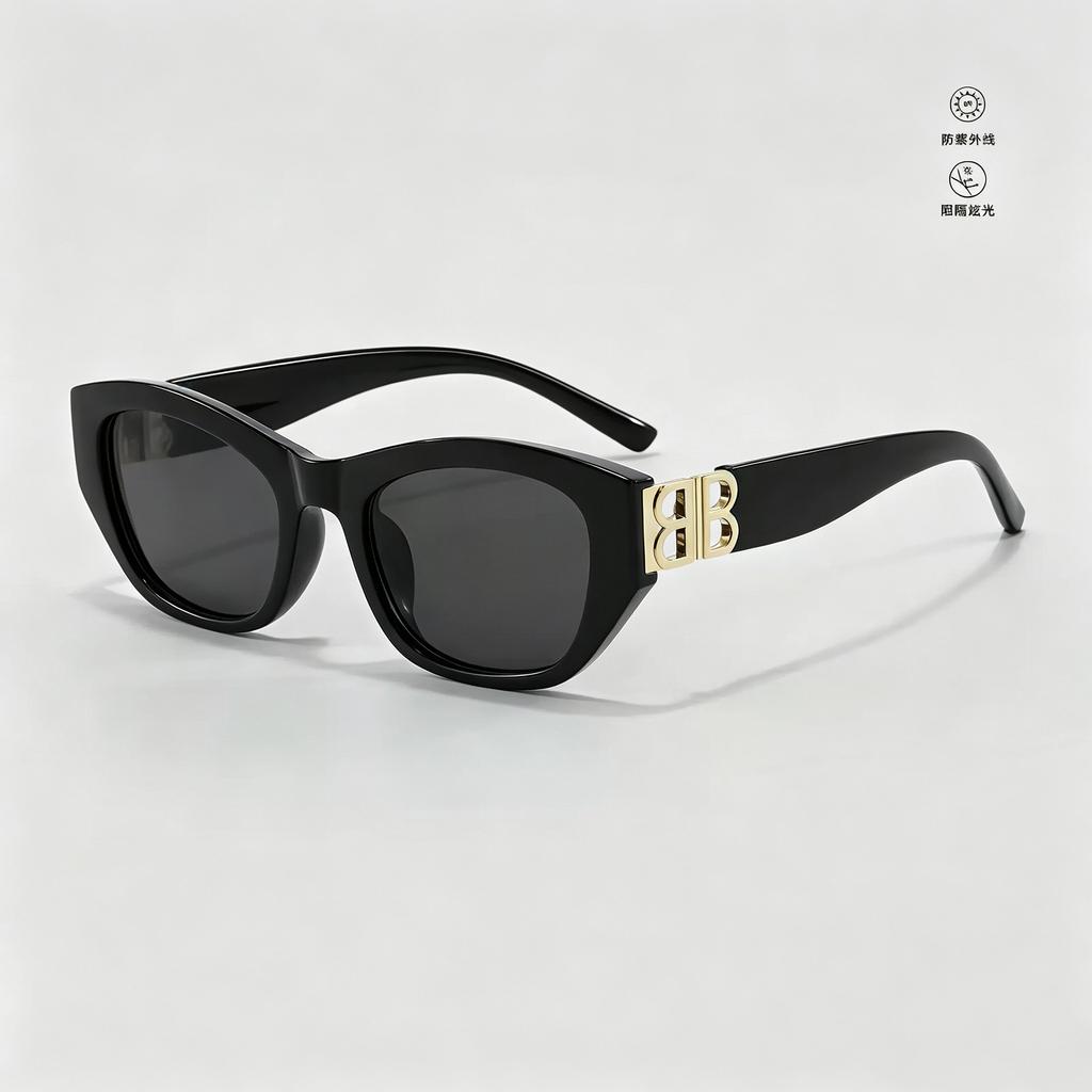 New Internet celebrity small frame European and American cat eye double B letter street shot super black ins sunglasses high-end sunglasses women