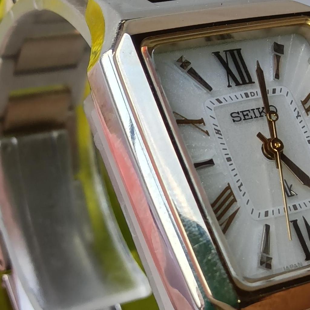 [USED] Seiko Lukia Radio-Controlled Solar Watch 1B32-0AL0 Square