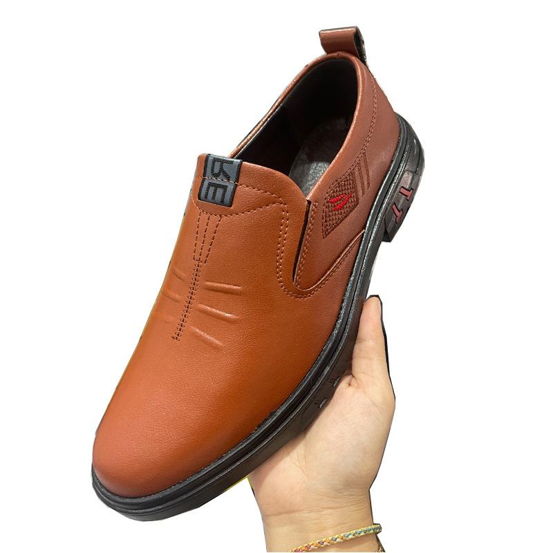 Men's Shoes Cowhide Winter Velvet 2025 New Dad Shoes Men's Business Casual Leather Shoes