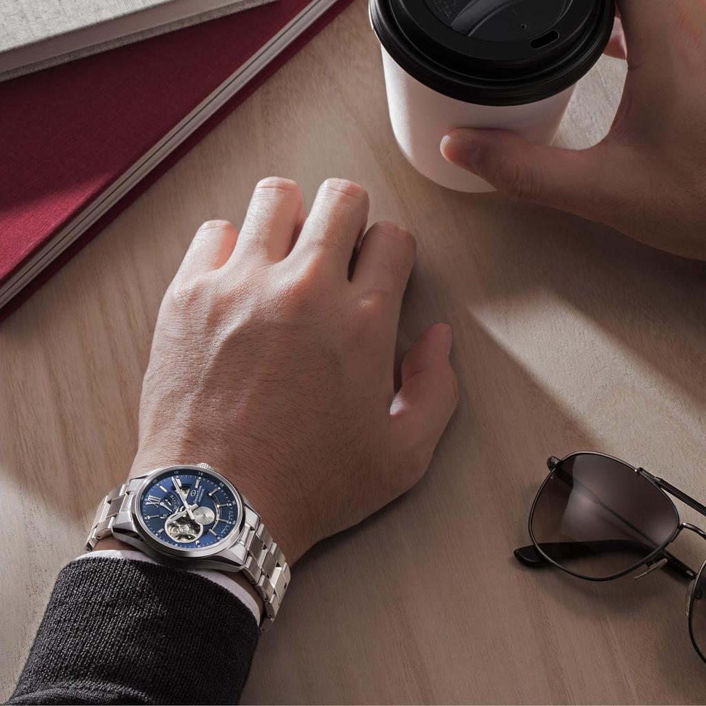 [ORIENT STAR] Мужские автоматические часы - современный дизайн скелетона, открытое сердце, сделано в Японии, 2 года гарантии, темно-синий RK-AV0004L