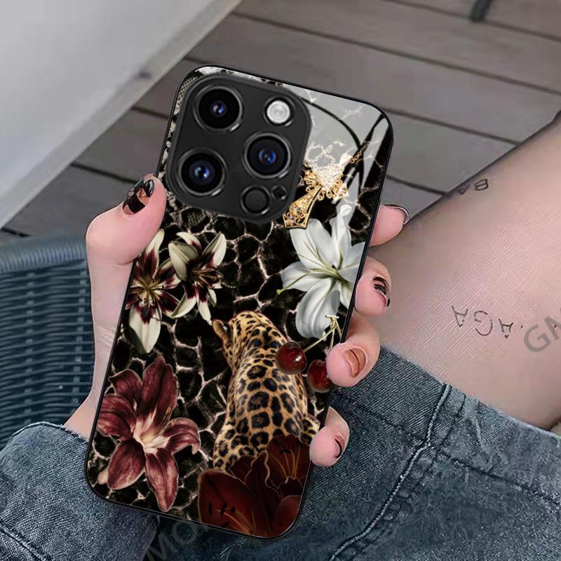 Ретро леопардовый принт контрастный цветок стеклянный чехол для iPhone16pm Apple 17pm популярные европейские и американские модные женские модели