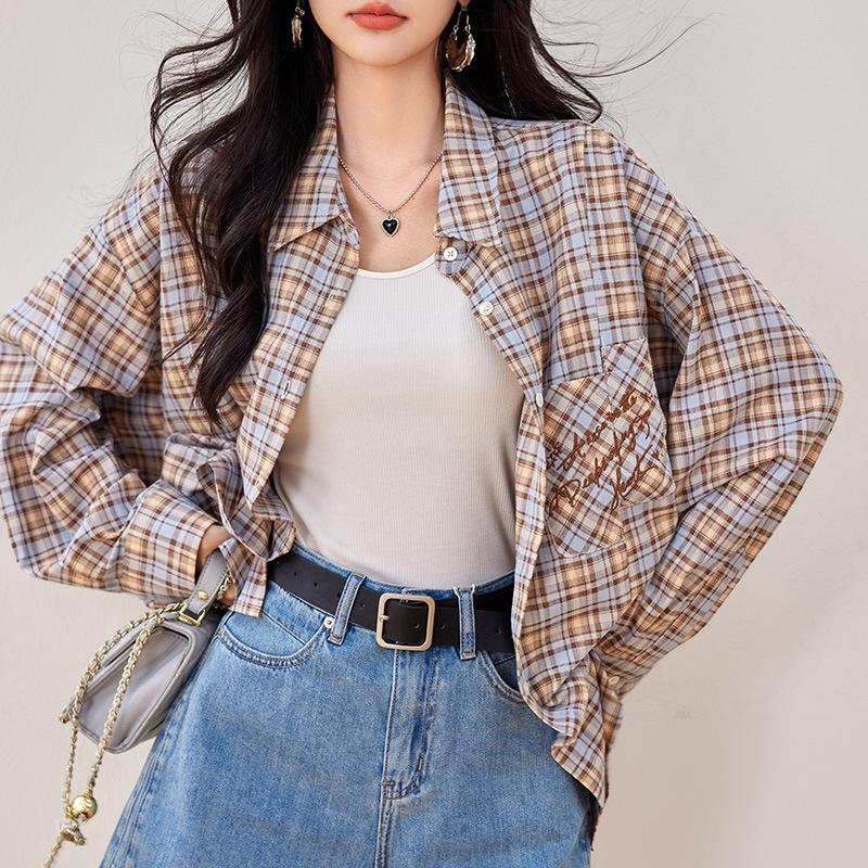 Женская свободная рубашка-топ в клетку на осень и зиму