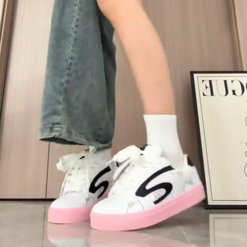 New Niche Design Sense Trend Casual Street Shot Versatile Skateboard Shoes Women's Retro Harajuku Bread Shoes