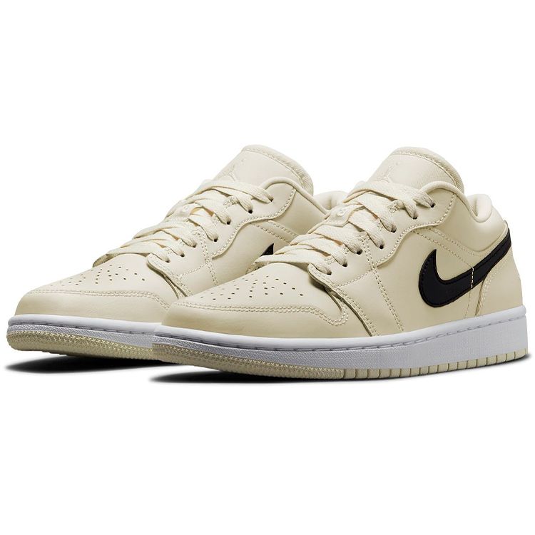 Женские кроссовки Air Jordan 1 Low Coconut Milk кремово-черные белые DC0774-121