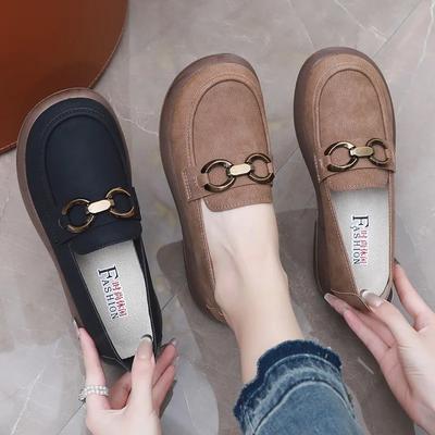 Модные туфли-лоферы с металлическим украшением на плоской подошве, женская обувь для прогулок на открытом воздухе, удобные дышащие туфли на плоской подошве для женщин, новые