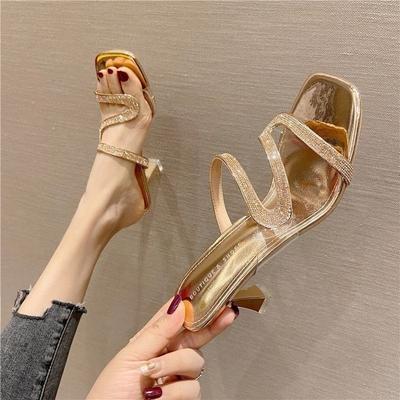 Туфли-шлепанцы на высоком каблуке, тонкий каблук, женские сандалии, летние новые со стразами, дизайн средней высоты каблука, модные шлепанцы на одной перемычке