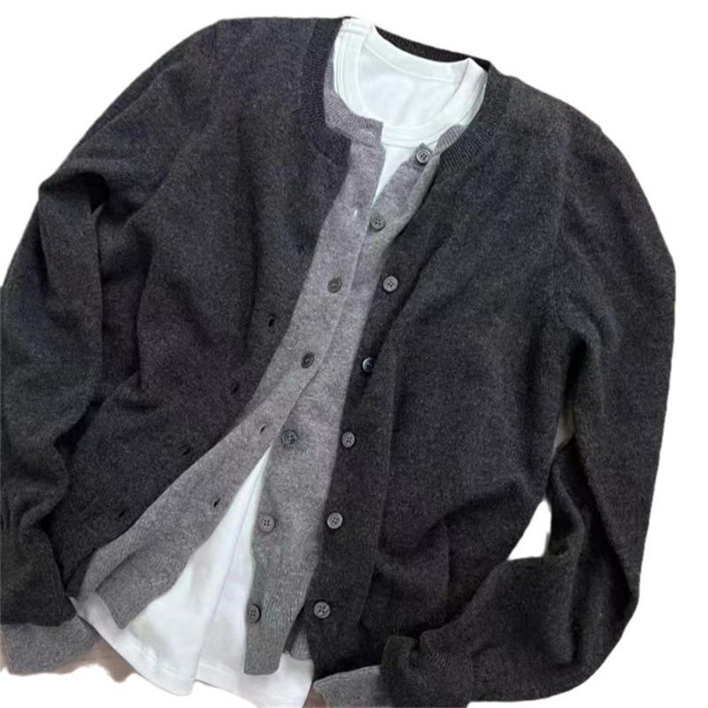 Autumn and Winter New Round Neck Slim-fitting Versatile and Thin Women's Top Fake Two-piece Knitted Cardigan Sweater Women