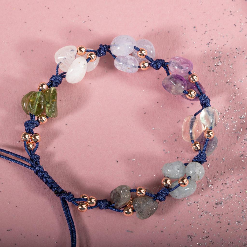 Браслет Водолея Аквамарин, Аметист, Лунный камень, Халцедон, Лабрадорит, Пурпурный флюорит, Нефрит