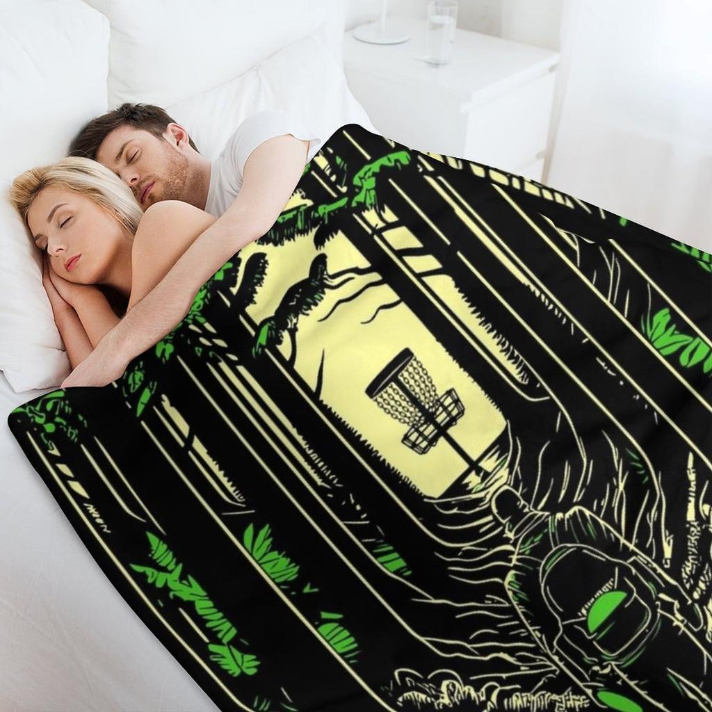Disc Golf Forest Course Wilderness Golfer Sunset Throw Blanket Flannel Fabric Bed Fashionable Comforter Kid'S Blankets