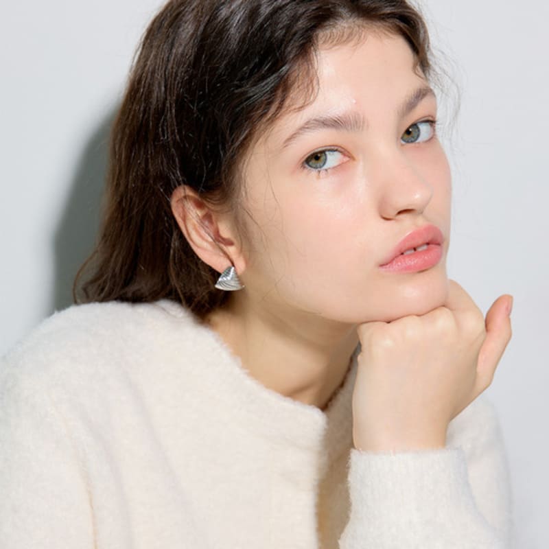 Les Bijoux Philosophy LB_Серьги с треугольной полоской_СЕРЕБРО