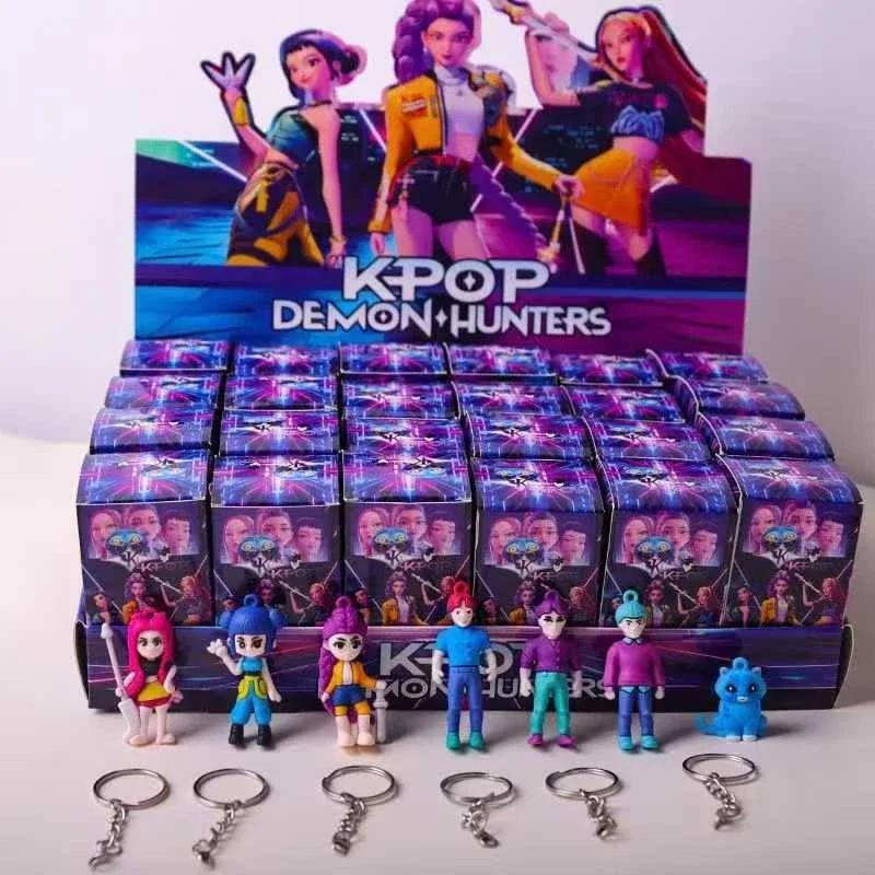 3D тип Kpop Охотники на демонов Адвент-календарь K Pop HUNTR/X Руми Зои Мира Рождественский отсчет Адвент-календарь 12 дней Подарок для ребенка