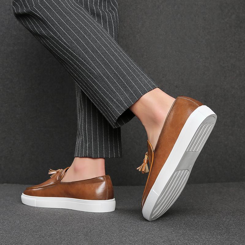 FashionLeather Mens Loafers Luxury Slip-on Boat Tassel Shoes Autumn Tassel Loafers Flats Social Shoes for Men Moccasins