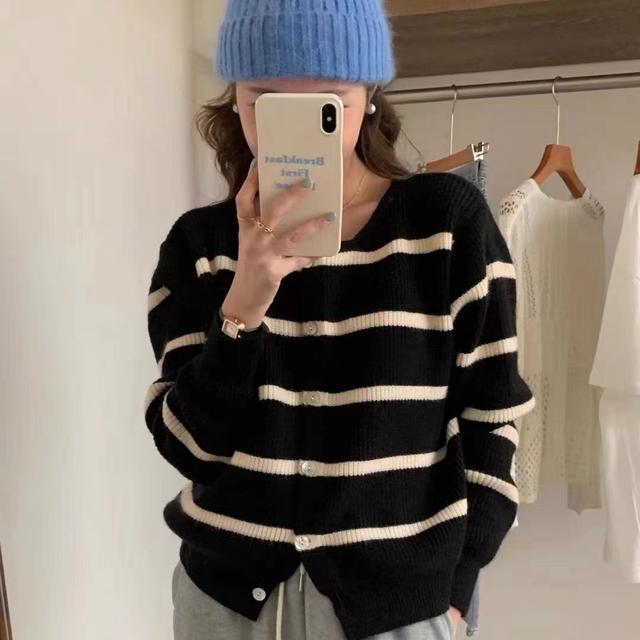 Кардиган 2023, осень/зима, полосатый вязаный кардиган, женский дизайн, мягкий клейкий арктический бархатный свитер Академии, женское пальто