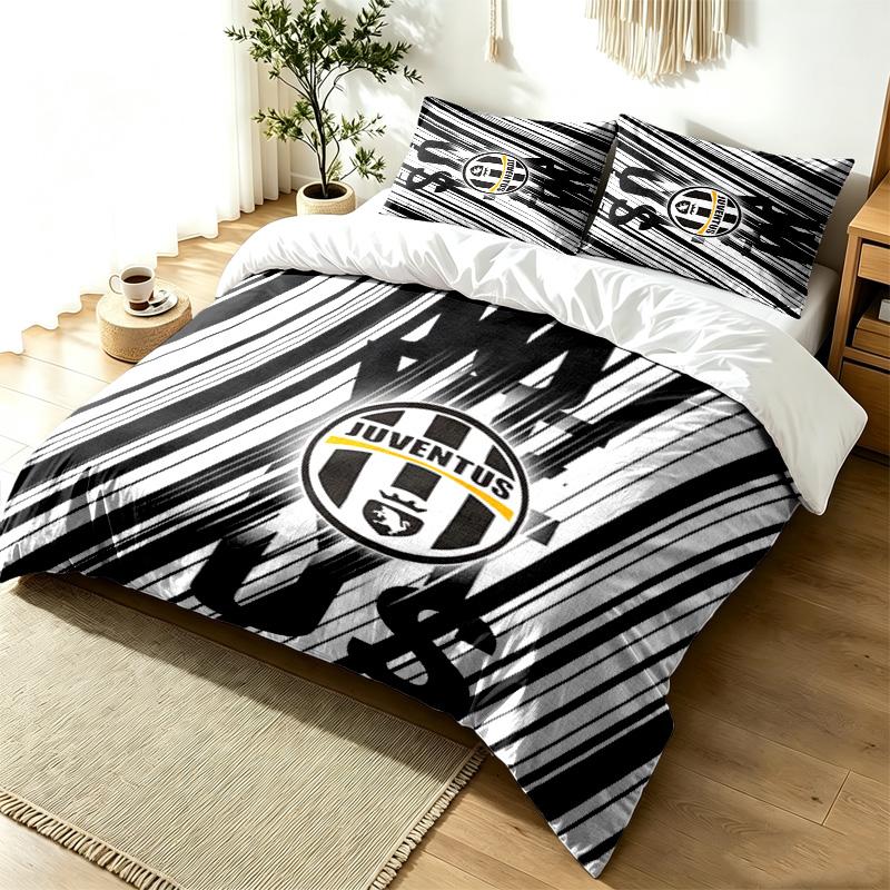 Juventus FC 3pc Duvet Cover Set Simple Modern Bedding Set Wrinkle Resistant Soft Fabric All Season Use a perfect gift