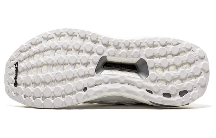 adidas Женские кроссовки UltraBoost 2.0 'Triple White' AQ5934