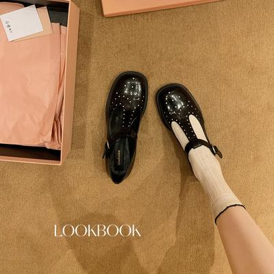 Туфли Brock Гравированные Т-образный ремешок Кожаные Мэри Джейн Маленькие кожаные туфли