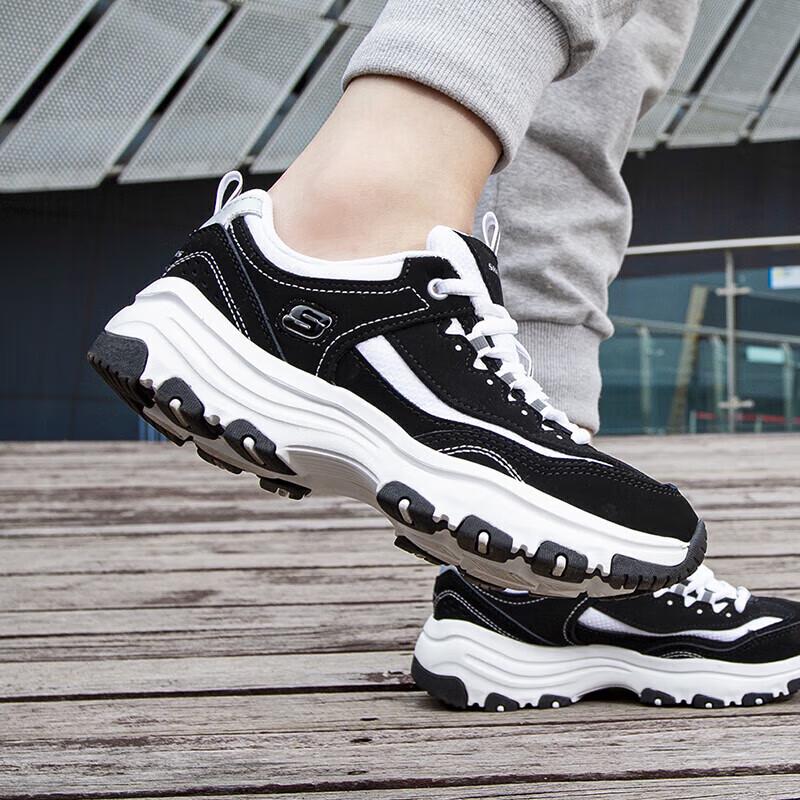 Skechers Женские кроссовки D'Lites Panda Dad