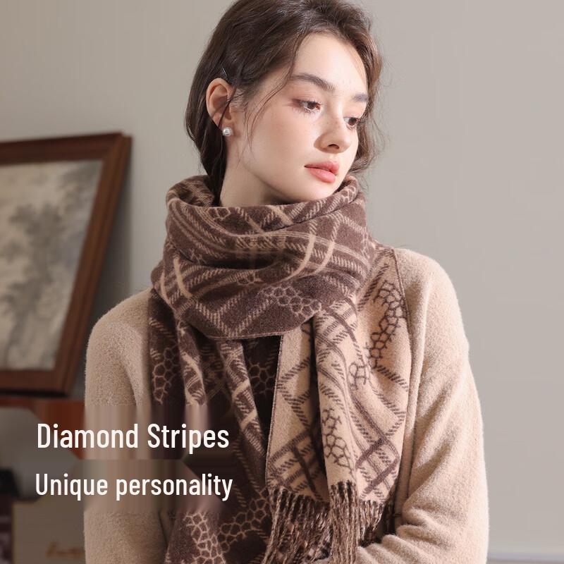 Women's Pure Lambswool Narrow Jacquard Scarf