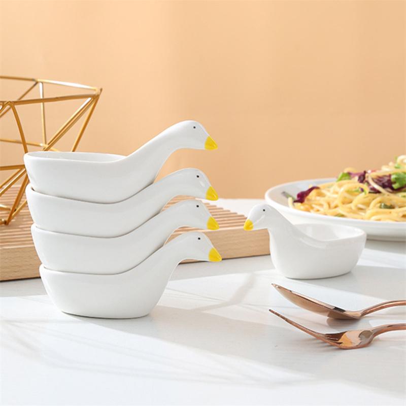 Европейская керамическая посуда Белая ложка Миска Икорная закусочная тарелка Блюдо для фруктов Ресторанная кухня Керамическая посуда Миска Тарелка