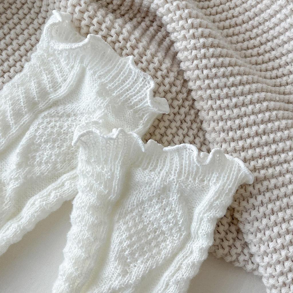 Dark Grey Cable Knit Leg Warmers: Cozy Autumn/Winter Scrunch Socks for Women with Loafers - Solid Color Calf Socks