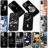 Чехол для Samsung Galaxy A05 A06 A14 A50 A51 A52 A12 A13 A17 A70 A07 A25 A26 A56 A23 M53 Case Креативный Дизайн Искусство Астронавт Луна