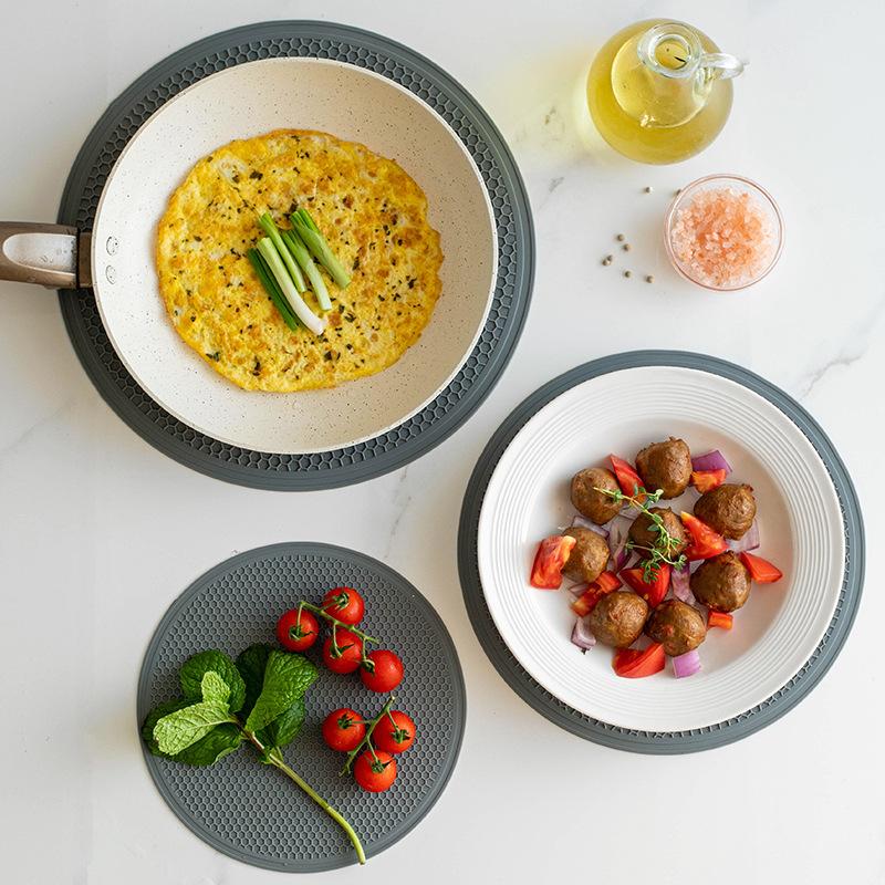 Extra-large round honeycomb silicone placemat household anti-scalding and anti-slip mat thermal insulation pot mat