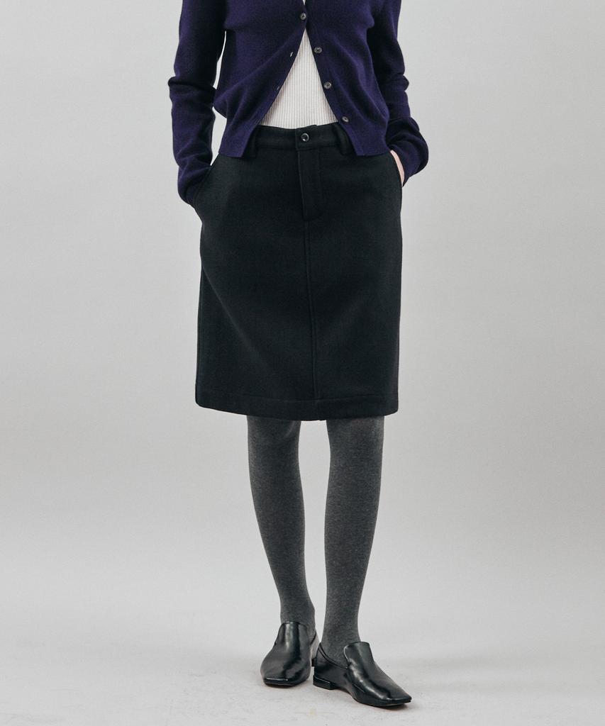 City Breeze Wool Monoline Skirt_Navy