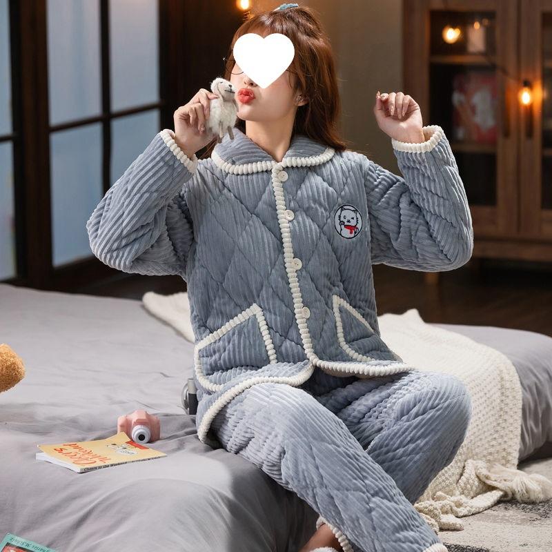 Пижама женская трехслойная утолщенная и милая зимняя можно носить больших размеров теплая стеганая домашняя одежда