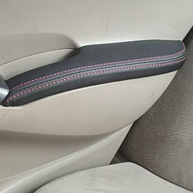 Комплект кожаных чехлов на подлокотник дверной панели Honda Civic 8-го поколения для модификации интерьера