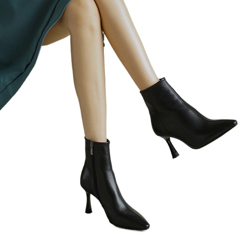 Модные туфли на среднем каблуке с тонким каблуком, современные ботинки с острым носком, 2024 г., высококачественные женские однотонные ботинки на молнии, лаконичные осенние женские ботинки