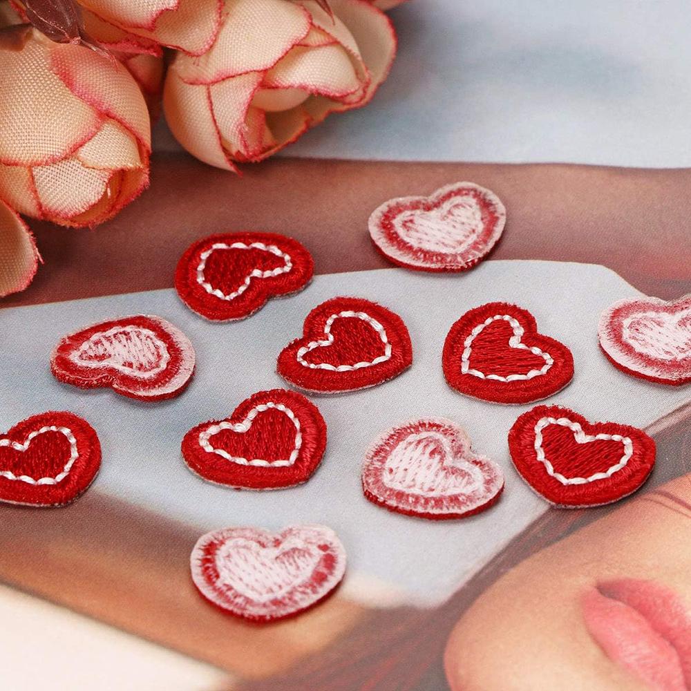 10 шт. маленькие красные вышитые сердца мини самоклеящиеся нашивки DIY аксессуары для одежды вышитые значки 1.2*1.4CM