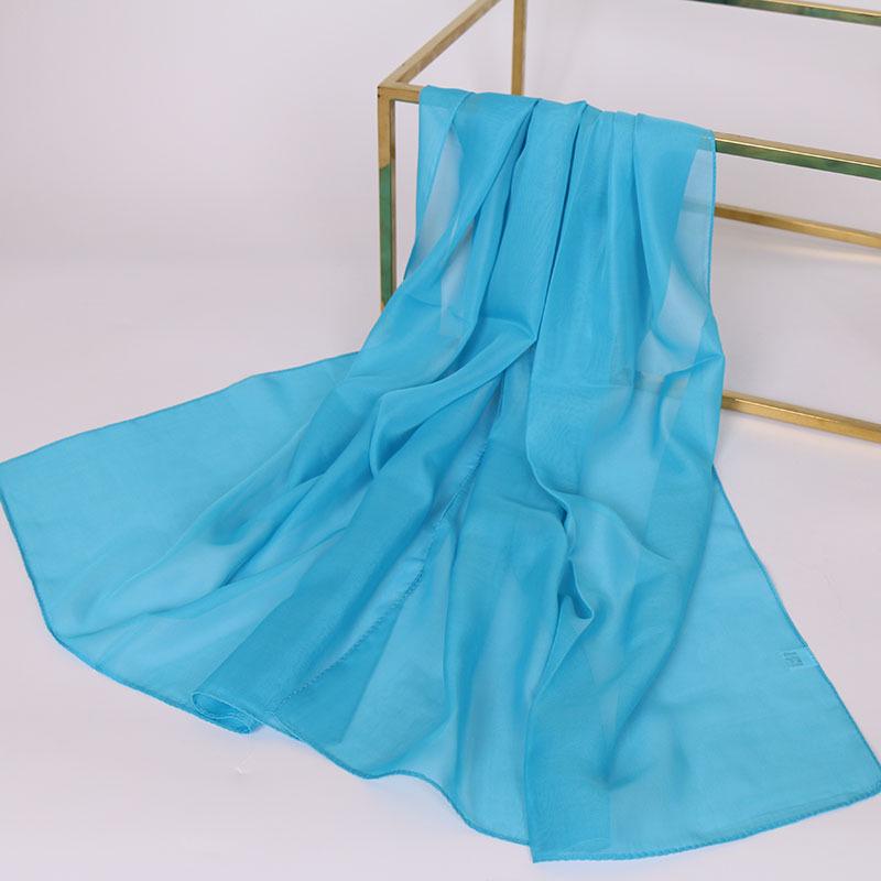 Китайский красный однотонный шифоновый маленький шелковый платок женский маленький подарок, тонкий большой красный подарок на День защиты детей