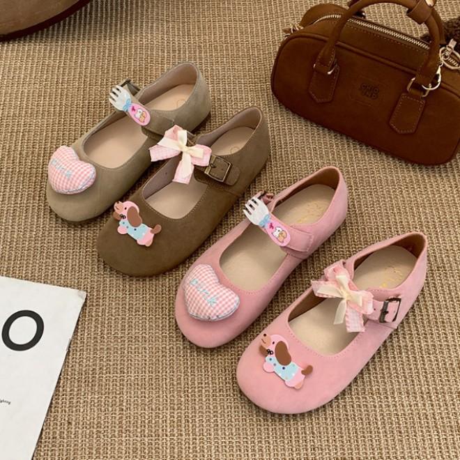 Lightweight and Breathable Cute Flat-bottomed Shallow-mouth Single Shoes for Women's 2025 New Spring and Autumn with Skirt Round Head Soft-soled Mary