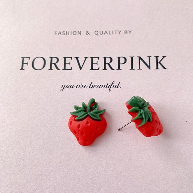 Милые серьги-гвоздики с фруктами, клубникой, для женщин, сладкие летние корейские украшения для ушей с бананом, персиком, виноградом, ананасом, смолой, подарки на вечеринку