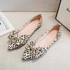 Fashion Metal Decoration Leopard Flats Women Shallow Mouth Bowknot Flat Shoes Woman Soft Bottom Loafers Leopard Moccasins Big Size 43