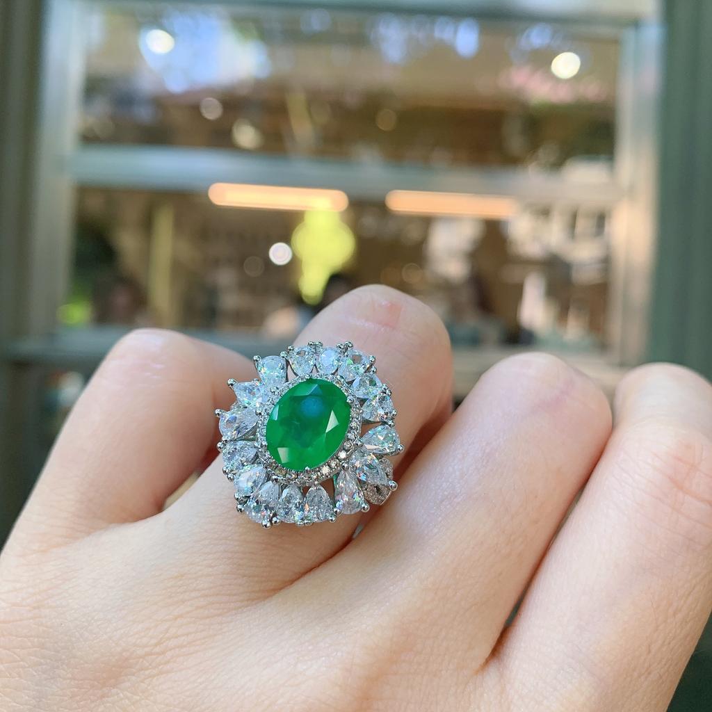 Jewelry Imitation Colored Treasure Ring, Retro Style Ring, Sparkling Diamond-Set Women'S Ring 8 * 10