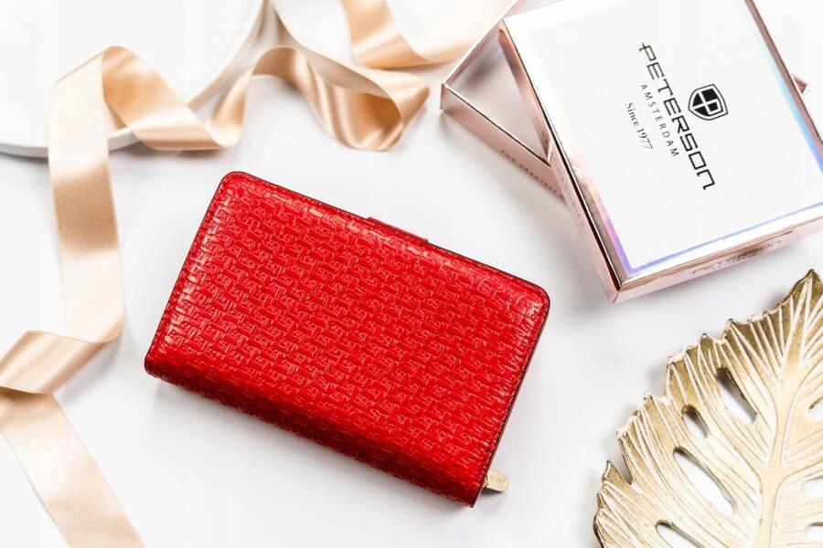 Vertical women's wallet made of eco-leather decorated with embossing - Peterson