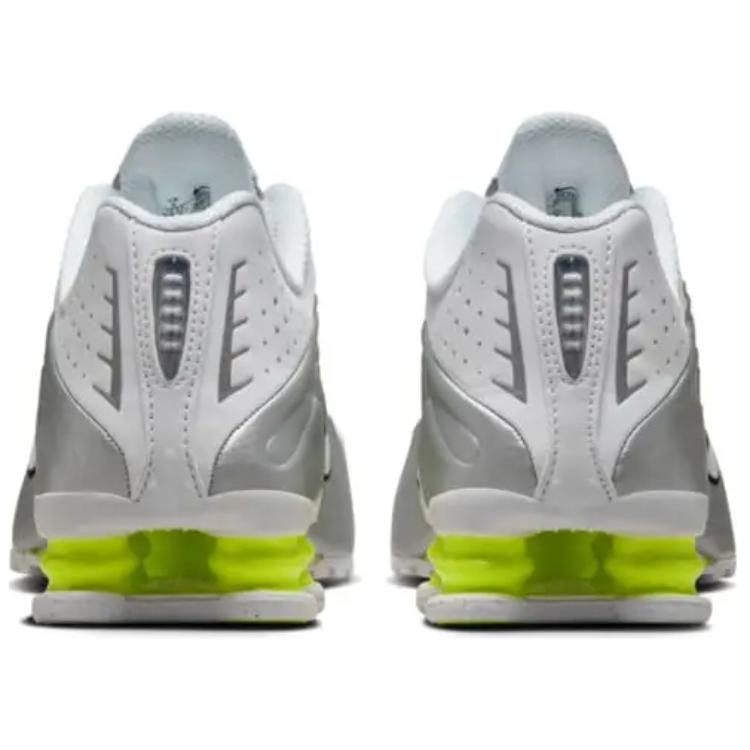 Nike Shox R4 белые металлические серебристые женские кроссовки Volt AR3565-102