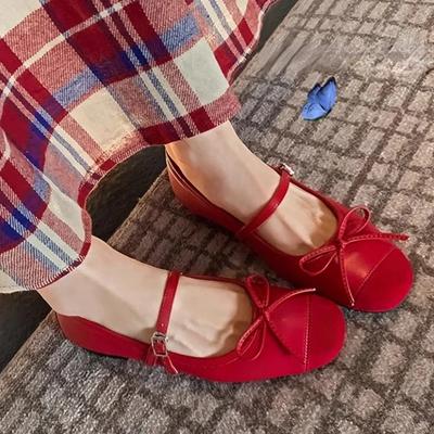 Модная женская обувь 2024 года, модные женские туфли на плоской подошве с пряжкой, осенние туфли с квадратным носком и бантом, сплошная подошва Solft, повседневные удобные туфли на плоской подошве
