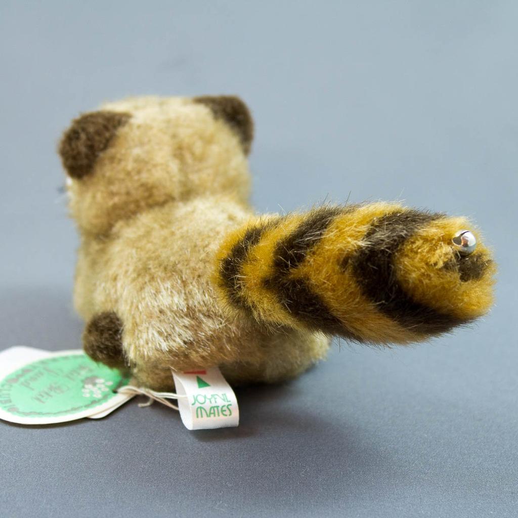 Takenoko Puchi Puchi Land коричневый плюшевый енот 58435