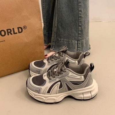 Маленькая спортивная обувь универсальная Ankola красные кроссовки папы женские 2025 новая весна дышащая на толстой подошве увеличивающая рост повседневная обувь