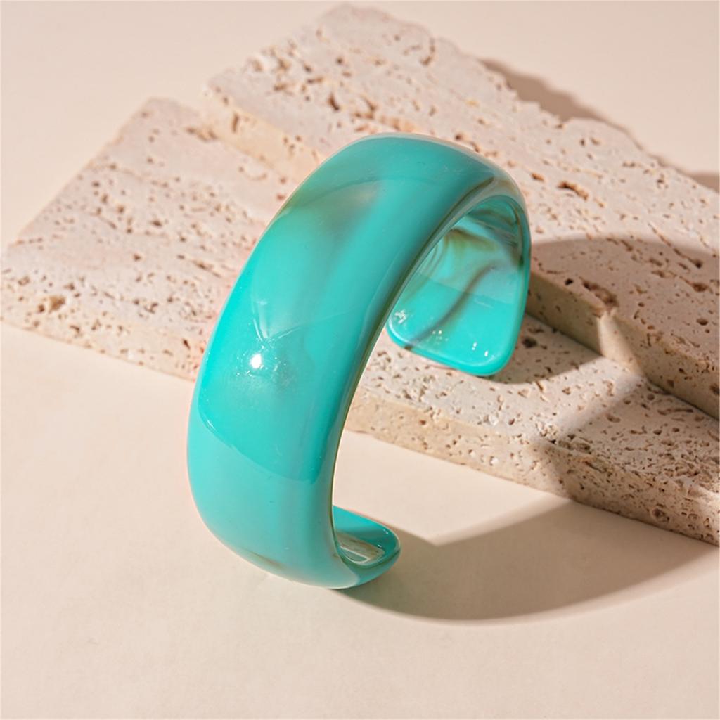 Акриловый широкий геометрический браслет, преувеличенный браслет, эффектные аксессуары, акриловая текстура, подходит для женщин, подарок