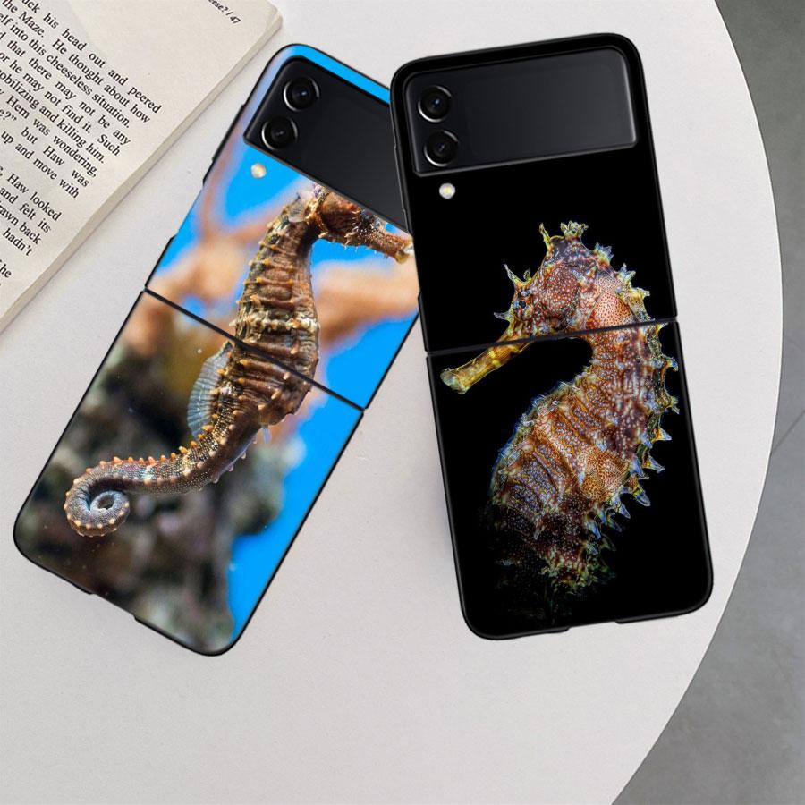 Seahorse Underwater Fantasy Case For Samsung Z Flip 6 5G Galaxy Z Flip 5 4 3 5G Black Hard Cell Phone Cover Luxury PC Shell Coqu