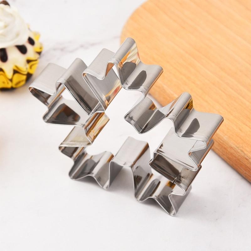 Stainless Steel Christmas Snowflake Cookie Molds Baking Tool For Holiday Dessert And Pastries Kitchen Bakeware