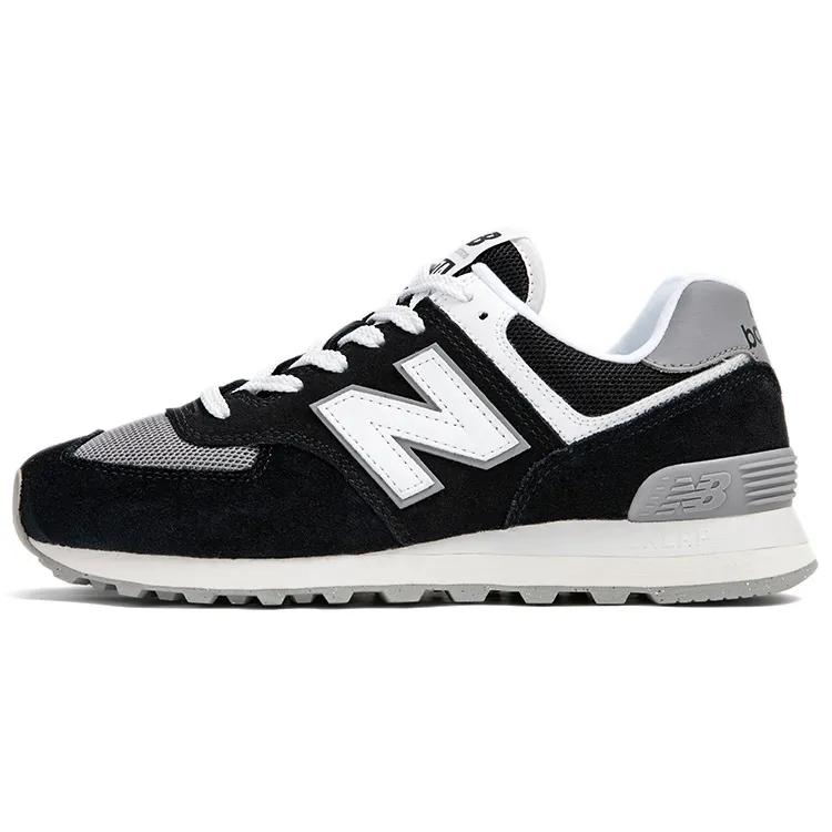 New Balance 574 'Черный Белый Серый' (унисекс) Черно-белые беговые кроссовки U574FBG