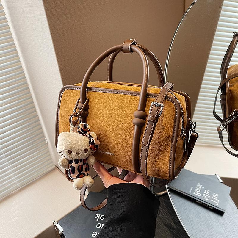 Замшевая сумка женская осенне-зимняя универсальная новая сумка через плечо, сумка-мессенджер, повседневная портативная дорожная сумка-подушка