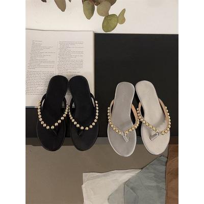 Модные бисерные 2025 лето новые шлепанцы на плоской подошве женские уличные тапочки-щипки с мягкой подошвой нескользящие пляжные туфли прилив