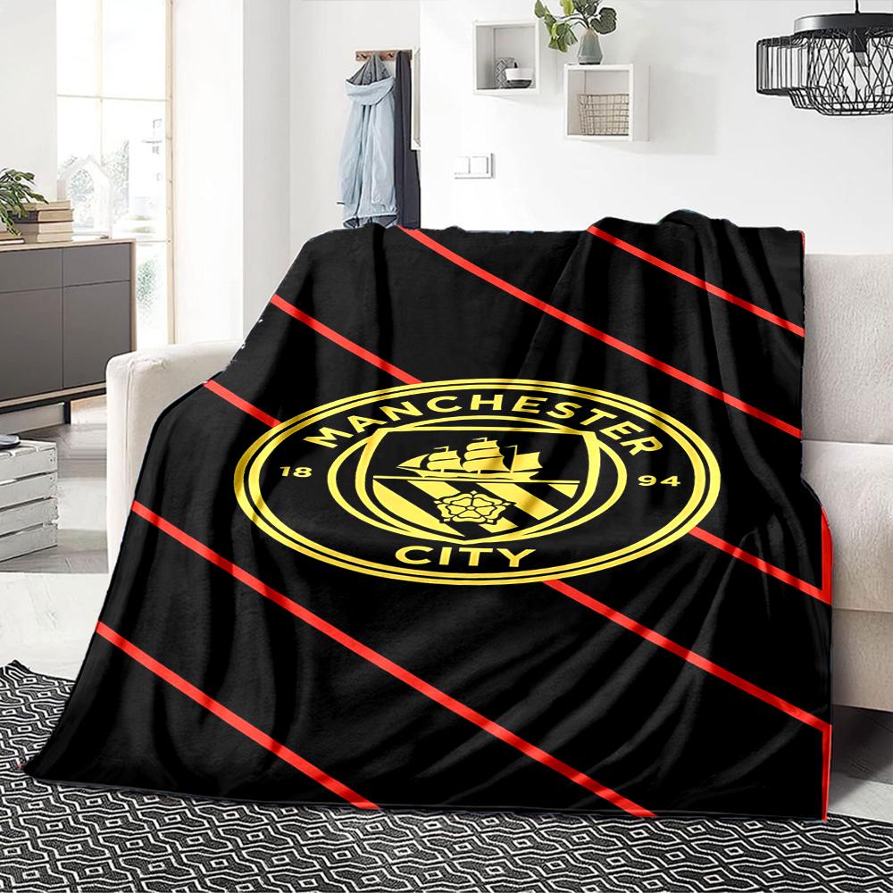 Manchester City Fc Crest Blankets Flannel Printed Breathable Warm Throw Blanket for Home Office Bedspreads 0708a8