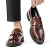 Fashion Tassel Men's Business Leather Shoes Loafers Comfortable Flats Casual Shoes Men Breathable Slip-On Soft Leather Driving Moccasins